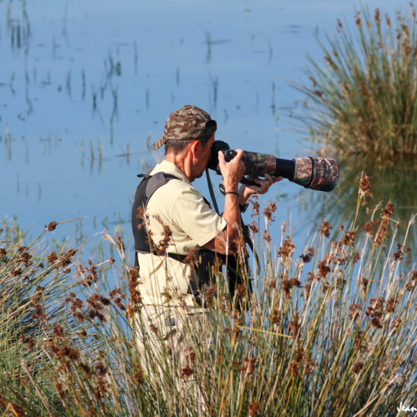 Homme appareil photo ©J-Luc Moya 2 degrés