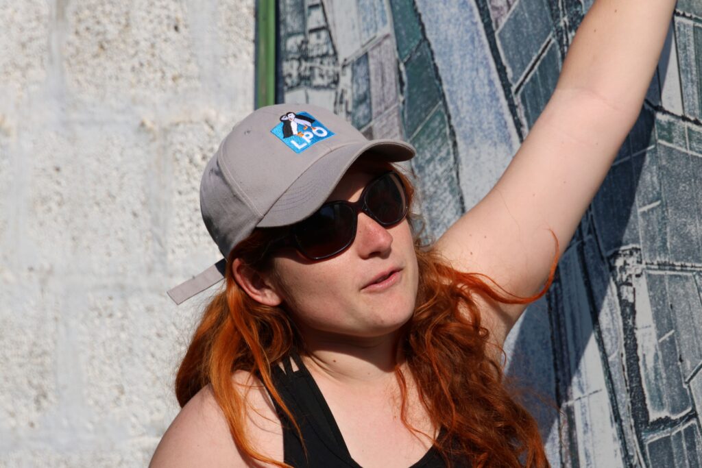 Marie-Léa Laurent, guide naturaliste ©J-Luc Moya • 2° Communication